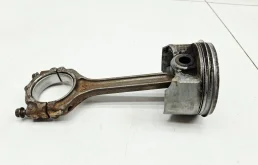 Поршень с шатуном Mitsubishi Lancer 10 CY