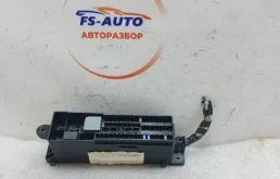 Блок предохранителей Ford Focus 3 2011 AV6T14K131AB УНИВЕРСАЛ 1.6 PNDA