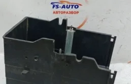 Корпус акб Ford Focus 3 2011 AM5110723AB УНИВЕРСАЛ 1.6 PNDA