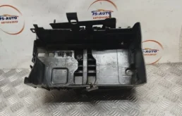 Площадка акб Chevrolet Cruze 2013 13354419 УНИВЕРСАЛ 1.6 F16D4