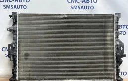 Радиатор охлаждения ДВС Volvo S80 31368082 С80 4.4 B8444S