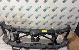 Рамка радиатора Land Rover Range Rover Sport 2010 LR024332 L320 386DT