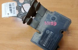 Блок управления Абс Skoda Octavia 2008-2013 1K0907379AK A5