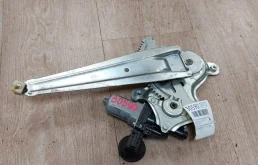 Мотор стеклоподъемника Toyota Camry 2012-2014 8572035140 50, задний правый
