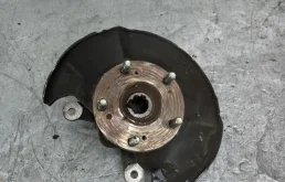 Кулак поворотный Honda Civic 8 2006-2011 NO 4D
