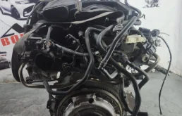 Двигатель Mazda 3 2002-2009 Z60102300 Z6