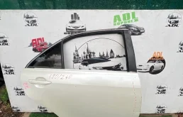 Дверь Toyota Camry 2006-2011 6700333161 40, задняя правая