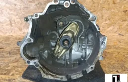 КПП (Коробка передач механическая),CCE,Audi 80 B4 1992