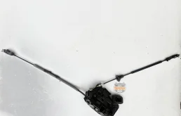 Замок двери задней правой Volkswagen Jetta VI (2010—2015)