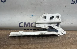 Петля капота Audi A8 4E0823301G D3 5.2 BSM, левая