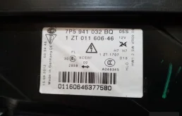 Фара правая для Porsche Cayenne на фотографиях