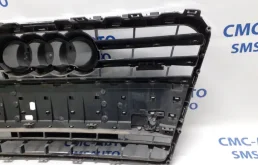 Решетка радиатора для Audi Q7 2010 года на фотографиях