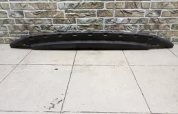 Абсорбер переднего бампера для Audi Q7 на фотографиях