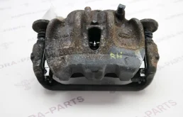 Суппорт передний правый для Land Rover Discovery на фотографиях