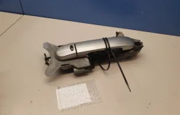 Ручка двери передняя левая внешняя для Nissan Note 2006 года на фотографиях