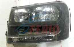 Фара левая для Chevrolet TrailBlazer GMT360 2001-2010