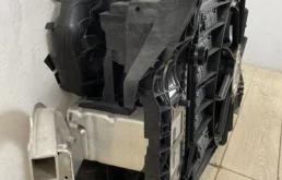 Кассета радиаторов для Audi Q7 2015 года на фотографиях