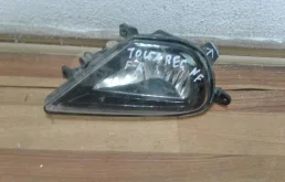 Фары для Volkswagen Touareg 2014 года на фотографиях