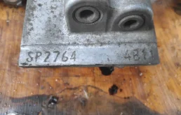 Блок цилиндров ДВС (без ГБЦ) для Mitsubishi Outlander 2012 года на фотографиях