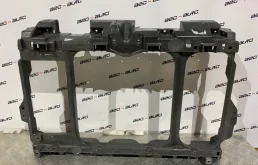 Панель радиатора (телевизор) для Citroen C5 на фотографиях