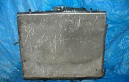 Радиатор охлаждения ДВС (mr281023) для Mitsubishi L200 K60T 1996-2006