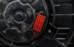 Кассета радиаторов для Hyundai Solaris 2013 года на фотографиях