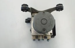 Блок ABS для BMW 5er 2012 года на фотографиях