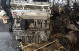 Двигатель для Volvo XC90 2010 года на фотографиях