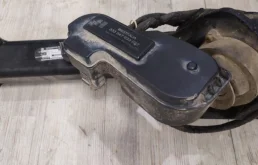 Фаркоп для Volkswagen Touareg 2015 года на фотографиях