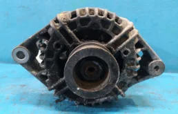 Генератор для Opel Zafira 2007 года на фотографиях