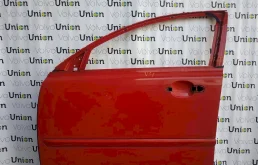 Дверь передняя левая для Volvo S40 2006 года на фотографиях