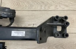 Фаркоп для Volkswagen Touareg на фотографиях