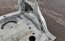 Заднее левое крыло для Volkswagen Touareg 2013 года на фотографиях