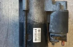 Стартер для Nissan Navara 2008 года на фотографиях