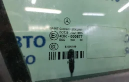 Дверь передняя правая для Mercedes-Benz E class 2012 года на фотографиях