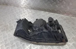 Фары для Land Rover Freelander 2000 года на фотографиях