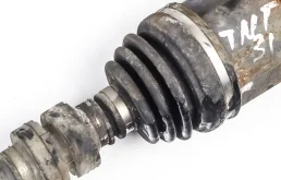 Привод задний левый для Nissan X-Trail 2013 года на фотографиях