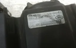 Фара правая для Land Rover Range Rover Evoque 2018 года на фотографиях