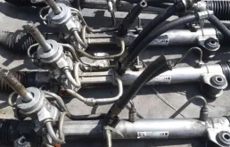 Рулевая рейка для Opel Zafira 2005 года на фотографиях