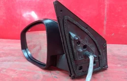 Зеркало боковое левое для Toyota RAV4 2008 года на фотографиях