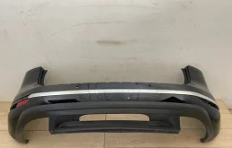 Бампер задний для Volkswagen Touareg 2018 года на фотографиях