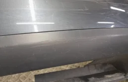 Накладка заднего бампера для Volkswagen Touareg на фотографиях