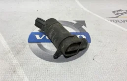 Насос омывателя фар для Volvo C30 на фотографиях