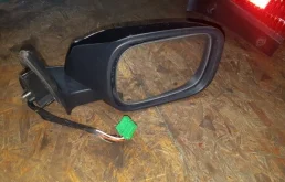 Зеркало боковое правое для Volvo XC90 на фотографиях