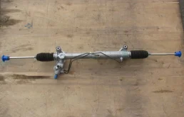 Рулевая рейка для Suzuki Grand Vitara на фотографиях