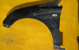 Крылья для Honda Civic 2005 года на фотографиях