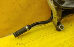 Компрессор пневмоподвески задний для Porsche Cayenne на фотографиях