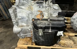 АКПП для Lexus ES 2025 года на фотографиях