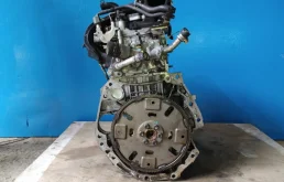 Двигатель для Nissan Tiida 2013 года на фотографиях