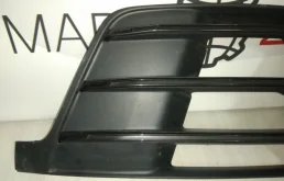 Решетка ПТФ левая для Audi Q7 на фотографиях